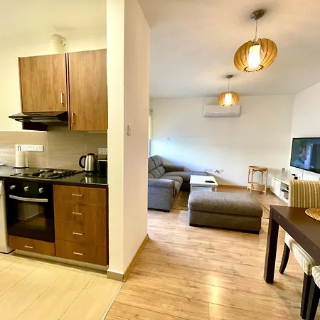 Prevezis Executive Cleopatra Area - Platform 357 Apartament Nikozja